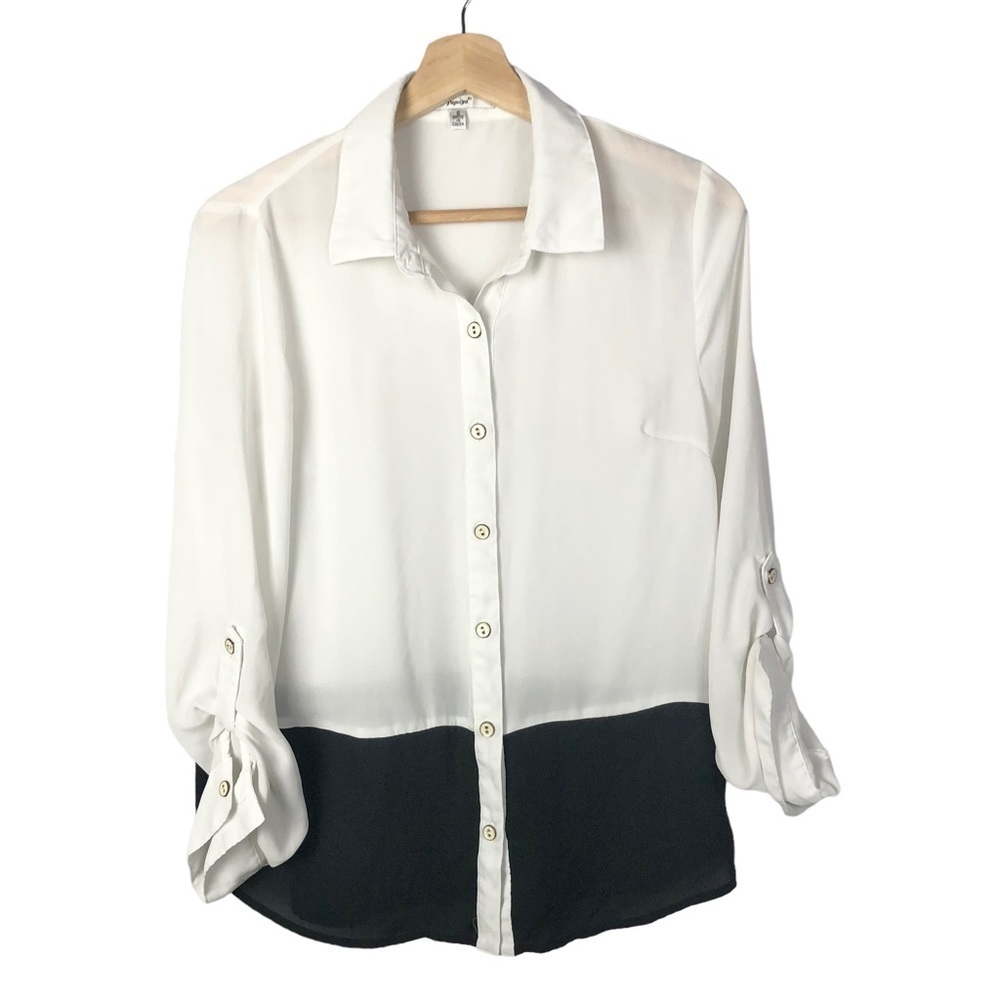 Papaya White & Black Chiffon Long Sleeve Button Down S